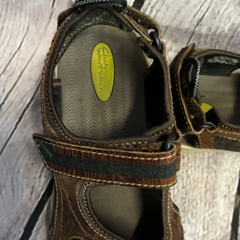 Clarks Wave Walk Brown Adjustable Hook & Loop Comfory‎ Outdoor Sandals Mens Sz 8